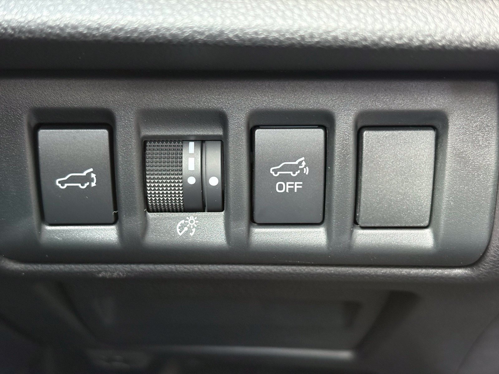 Certified 2024 Subaru Outback Limited AWD/4WD image 15