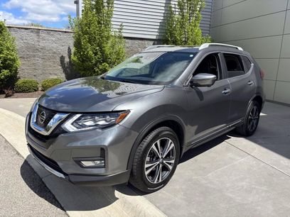 Used 2017 Nissan Rogue SL w/ SL Premium Package