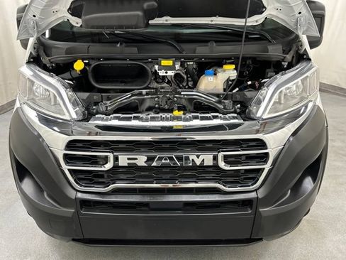 Used 2025 RAM ProMaster 2500 w/ U-Haul Equipment Group FWD image 20