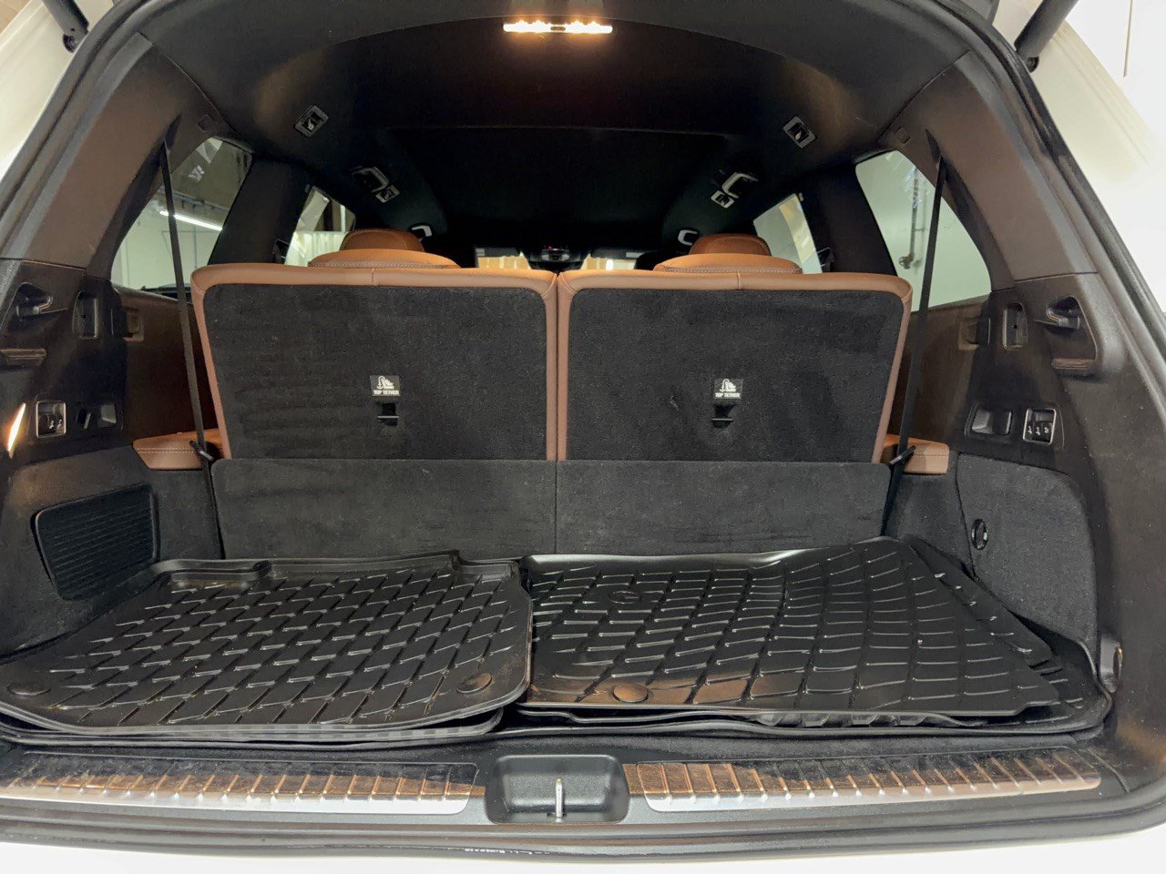 Used 2024 Mercedes-Benz GLS 450 4MATIC image 28