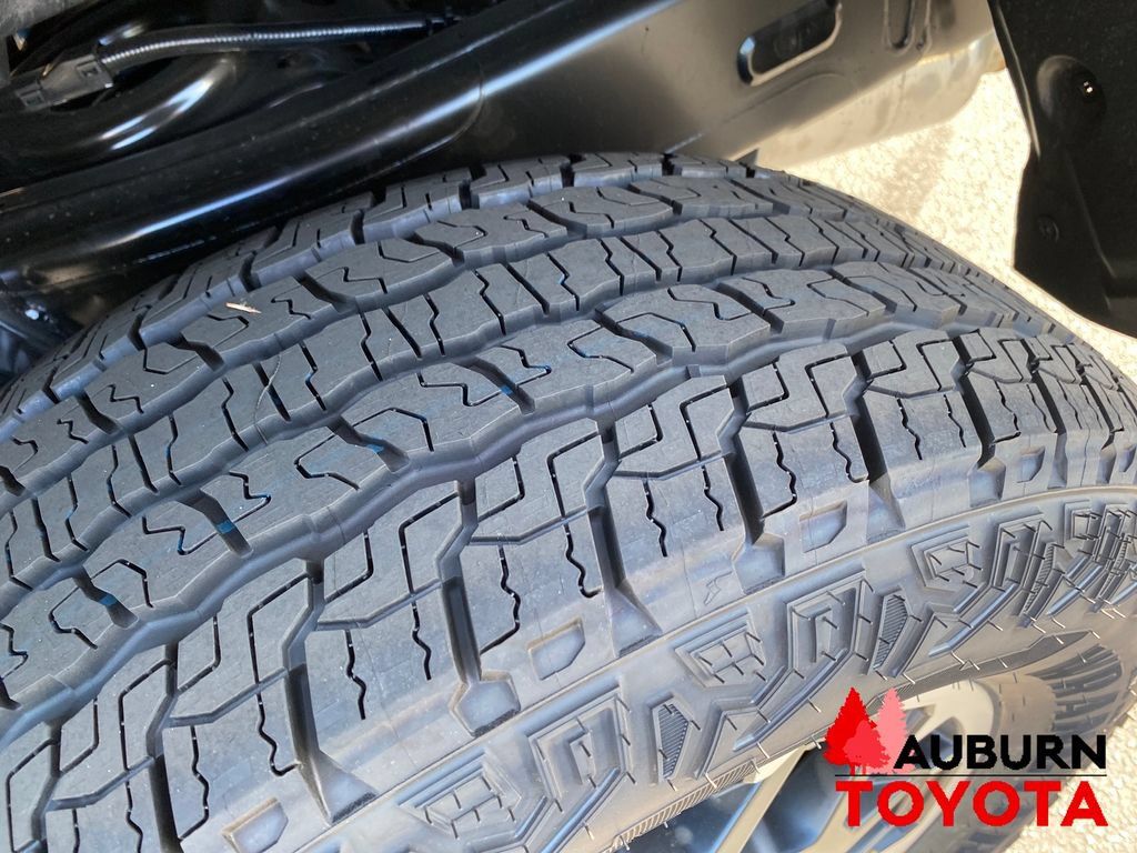 New 2026 Toyota Tacoma TRD Off-Road w/ TRD Off Road Premium Package AWD/4WD image 23