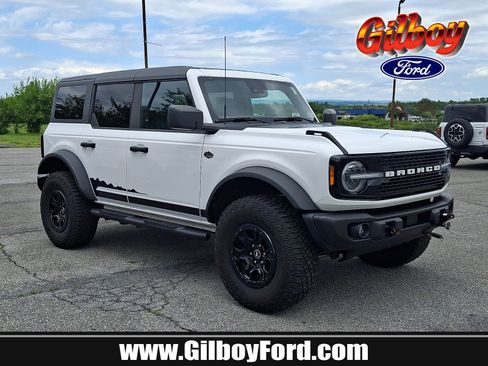 Used 2023 Ford Bronco Wildtrak AWD/4WD image 1