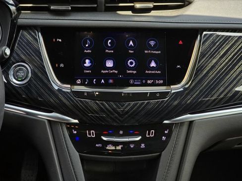 Used 2024 Cadillac XT6 Premium Luxury w/ LPO, Floor Liner Package AWD/4WD image 21
