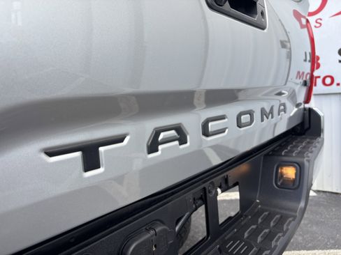 Used 2022 Toyota Tacoma SR5 image 61