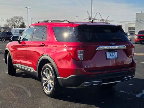 Certified 2024 Ford Explorer XLT w/ Equipment Group 202A image 20