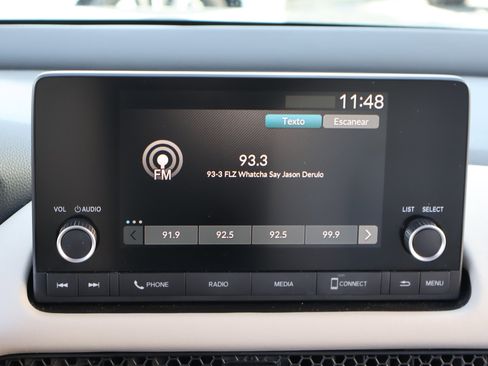 Used 2023 Honda HR-V LX image 3