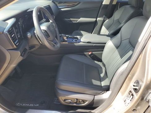 Used 2023 Lexus NX 250 FWD w/ Towing Package (2000 Lbs) image 5