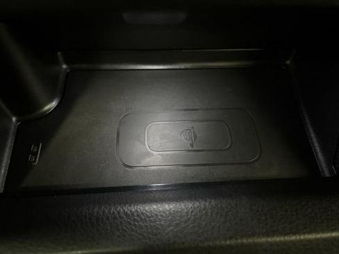 Used 2023 Toyota Tacoma TRD Sport w/ Technology Package image 22