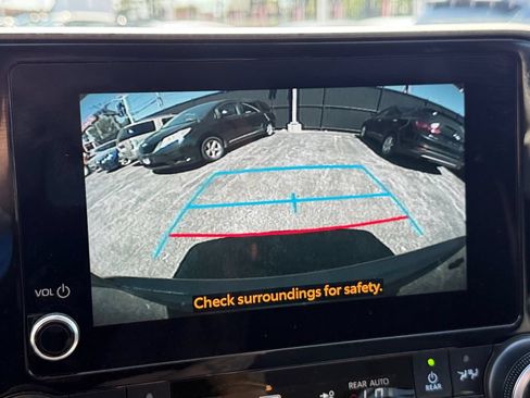 Certified 2025 Toyota Highlander LE AWD/4WD image 39