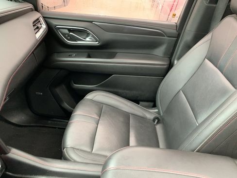 Used 2023 Chevrolet Tahoe RST image 12