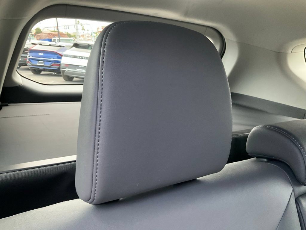 Used 2012 Toyota Prius V Five FWD image 49