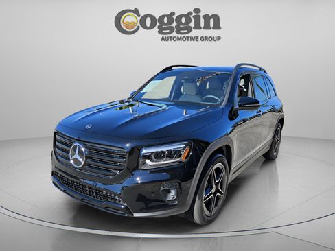 New 2026 Mercedes-Benz GLB 250 image 1