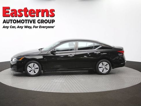 Used 2023 Nissan Altima 2.5 S FWD image 58