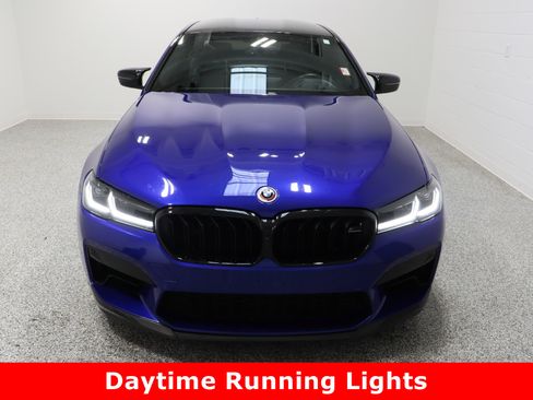 Used 2023 BMW M5 w/ Competition Package image 3
