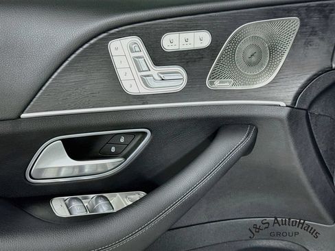 Used 2024 Mercedes-Benz GLS 450 4MATIC w/ AMG Line Exterior image 24