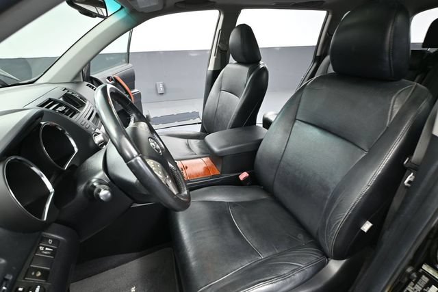 Used 2010 Toyota Highlander Limited AWD/4WD image 18