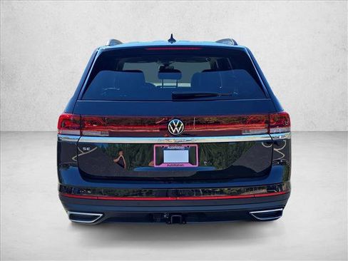 New 2026 Volkswagen Atlas SE FWD image 4