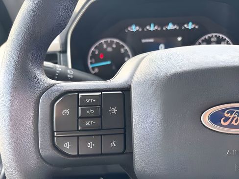 Used 2021 Ford F150 XLT image 24