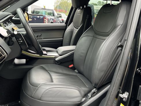Used 2024 Land Rover Range Rover Sport Dynamic SE image 11