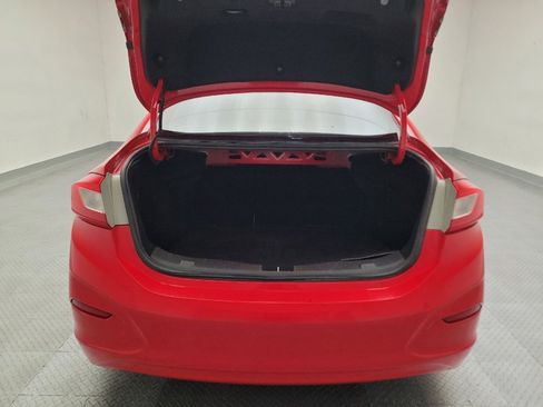 Used 2017 Chevrolet Cruze Premier image 29