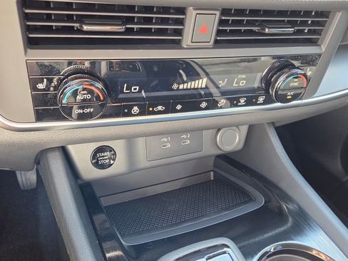 New 2026 Nissan Rogue SV w/ Cold Weather Package FWD image 21