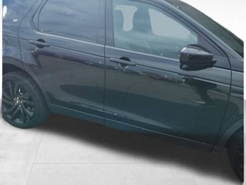 Used 2016 Land Rover Discovery Sport HSE Luxury image 5