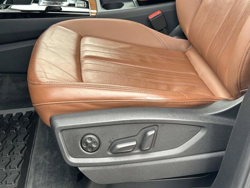 Used 2023 Audi Q5 2.0T Premium w/ Convenience Package image 18