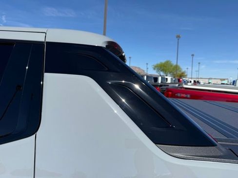 Used 2025 Chevrolet Silverado EV RST image 11