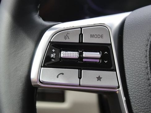 Used 2024 Kia Telluride S w/ S Sunroof Package FWD image 16