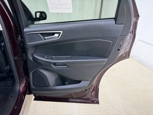 Used 2022 Ford Edge SEL AWD/4WD image 13