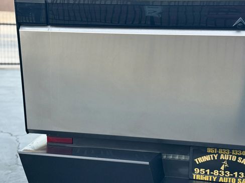 Used 2024 Tesla Cybertruck Cyberbeast AWD/4WD image 9