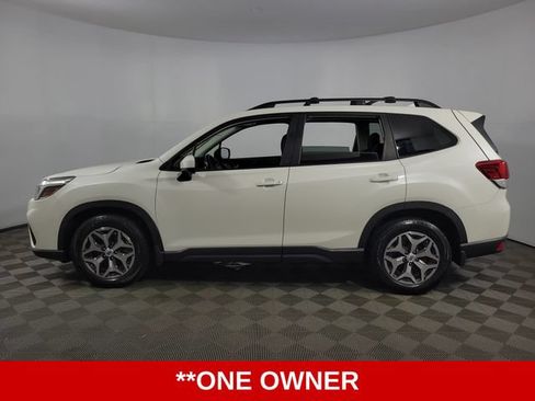 Used 2019 Subaru Forester Premium AWD/4WD image 6