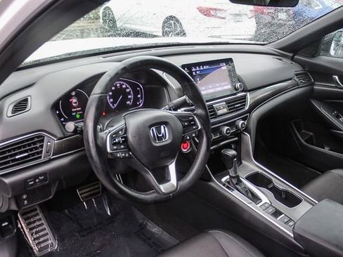 Used 2022 Honda Accord Sport image 23
