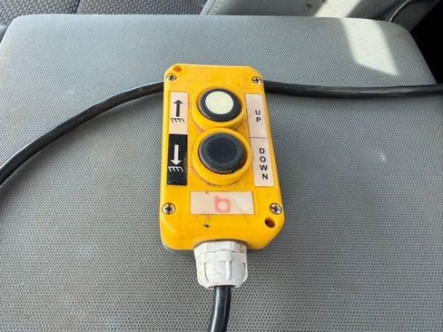 Used 2016 Ford F350 XL w/ Power Equipment Group image 10