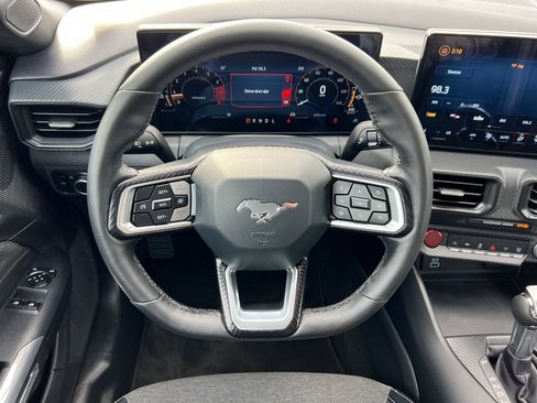 Used 2025 Ford Mustang Coupe image 14