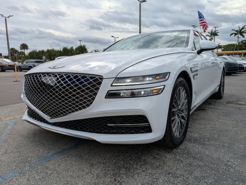 Used 2022 Genesis G80 2.5T image 8