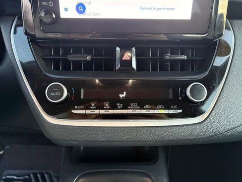 Used 2024 Toyota Corolla LE image 17