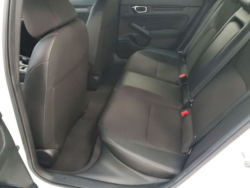 Certified 2025 Honda Civic Sport image 18