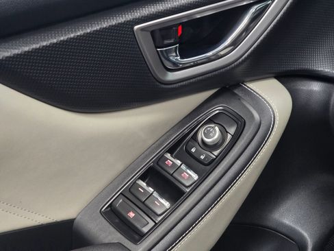 Used 2022 Subaru Forester Limited w/ Popular Package #3 image 35