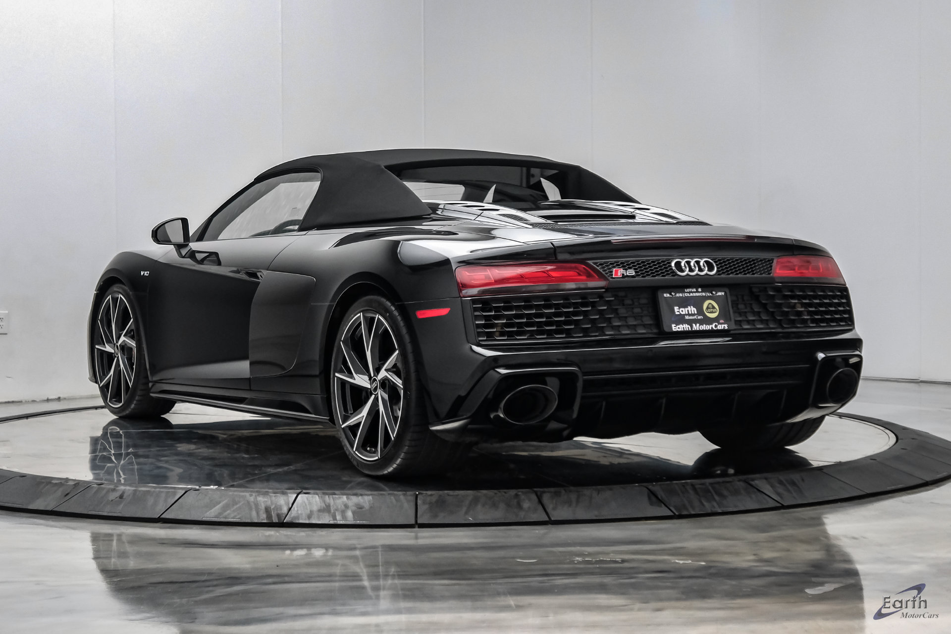 Used 2023 Audi R8 V10 performance RWD image 13
