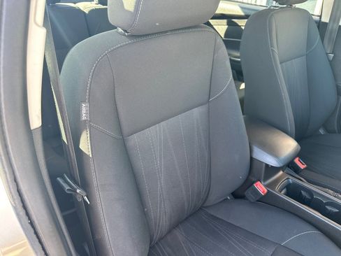 Used 2016 Ford Focus SE image 9