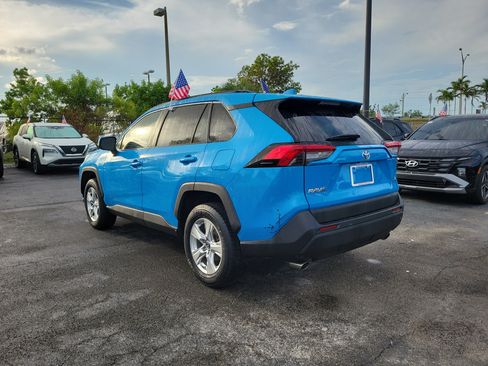 Used 2019 Toyota RAV4 XLE FWD image 8