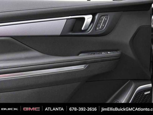 New 2025 Buick Enclave Sport Touring w/ Power Package image 6