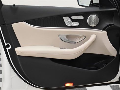 Used 2023 Mercedes-Benz E 350 4MATIC Sedan image 24