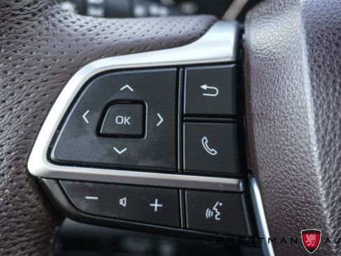 Used 2024 Toyota Sienna Platinum image 34