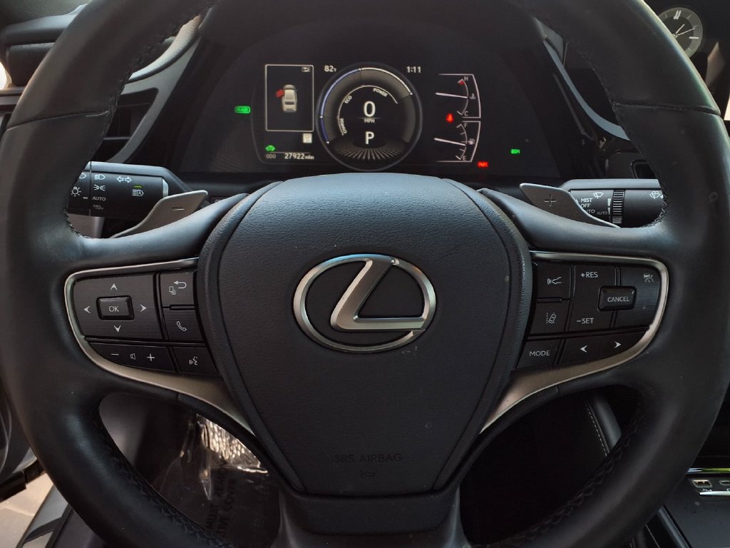 Used 2024 Lexus ES 300h w/ Premium Package FWD image 14