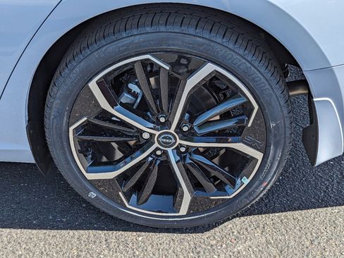 New 2025 Nissan Altima 2.5 SR image 10