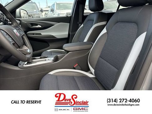 New 2026 Buick Envista Preferred w/ Convenience I Package FWD image 11