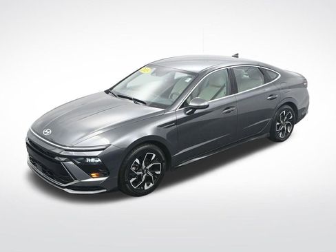 Used 2025 Hyundai Sonata SEL image 22