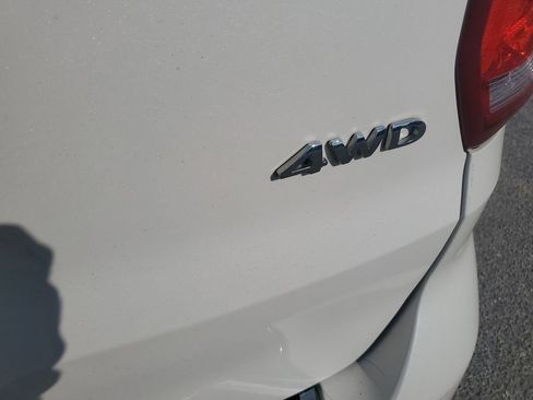 Used 2018 Ford Explorer XLT w/ Equipment Group 202A image 40